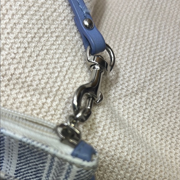 Coach Blue and White Wristlet - Picture 7 of 9